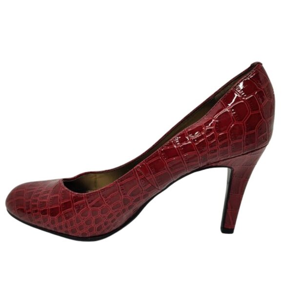 Woman's Liz Claiborne Flex Red Faux Crocodile Pumps Size 8.5 Medium - Picture 5 of 11